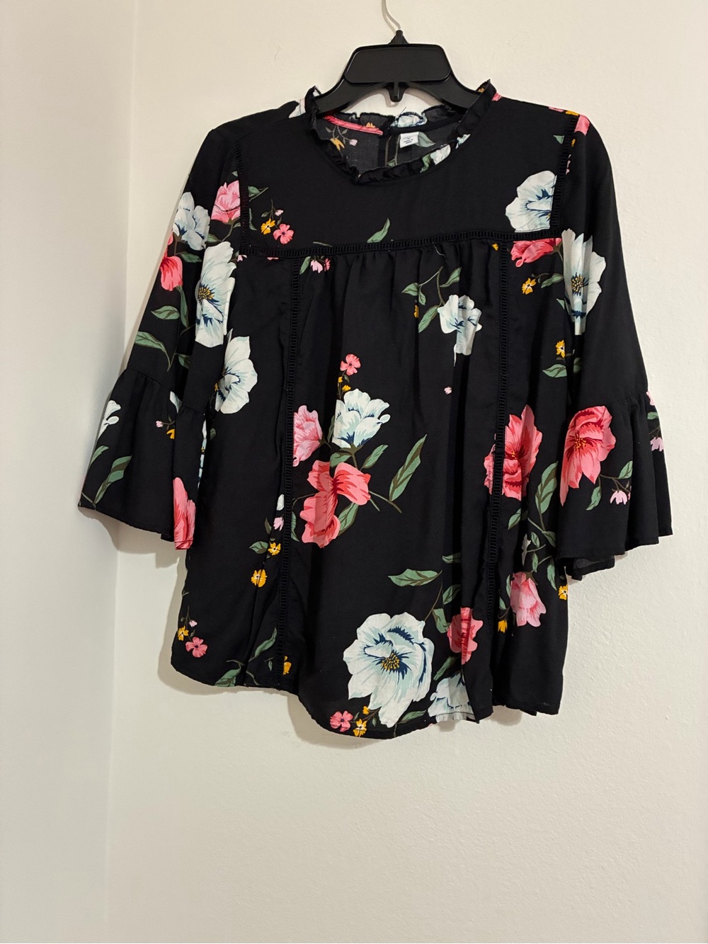 Old Navy Black Floral Ruffle-Neck Bell-Sleeve Tunic